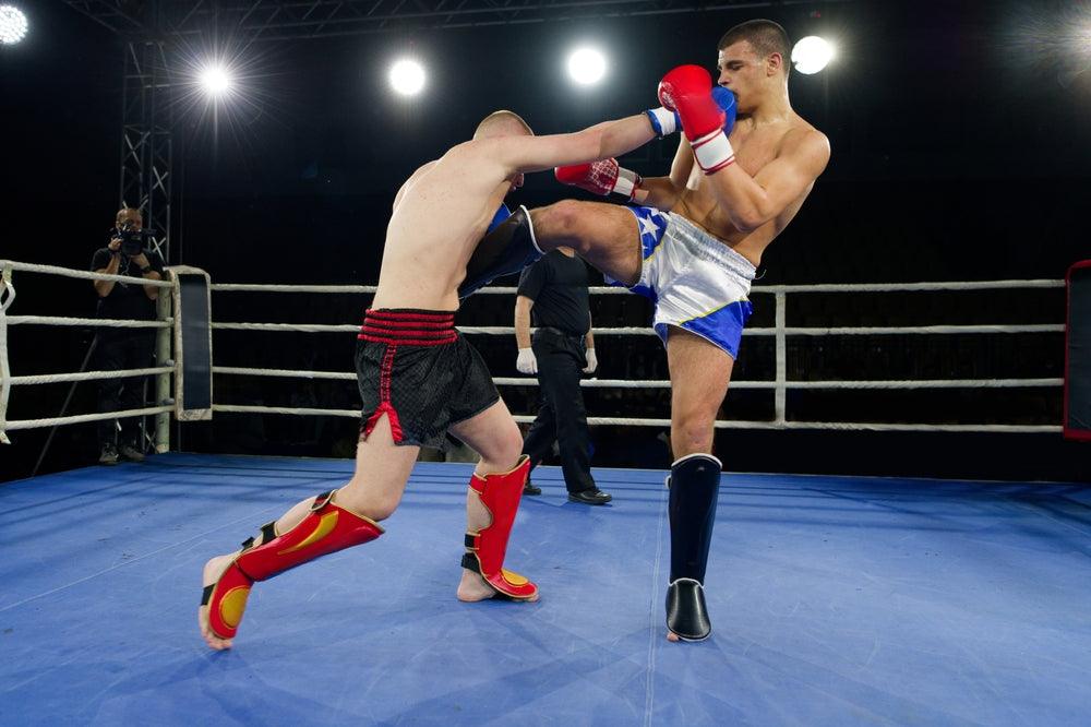 Boxing vs. Kickboxing: What's the Difference?